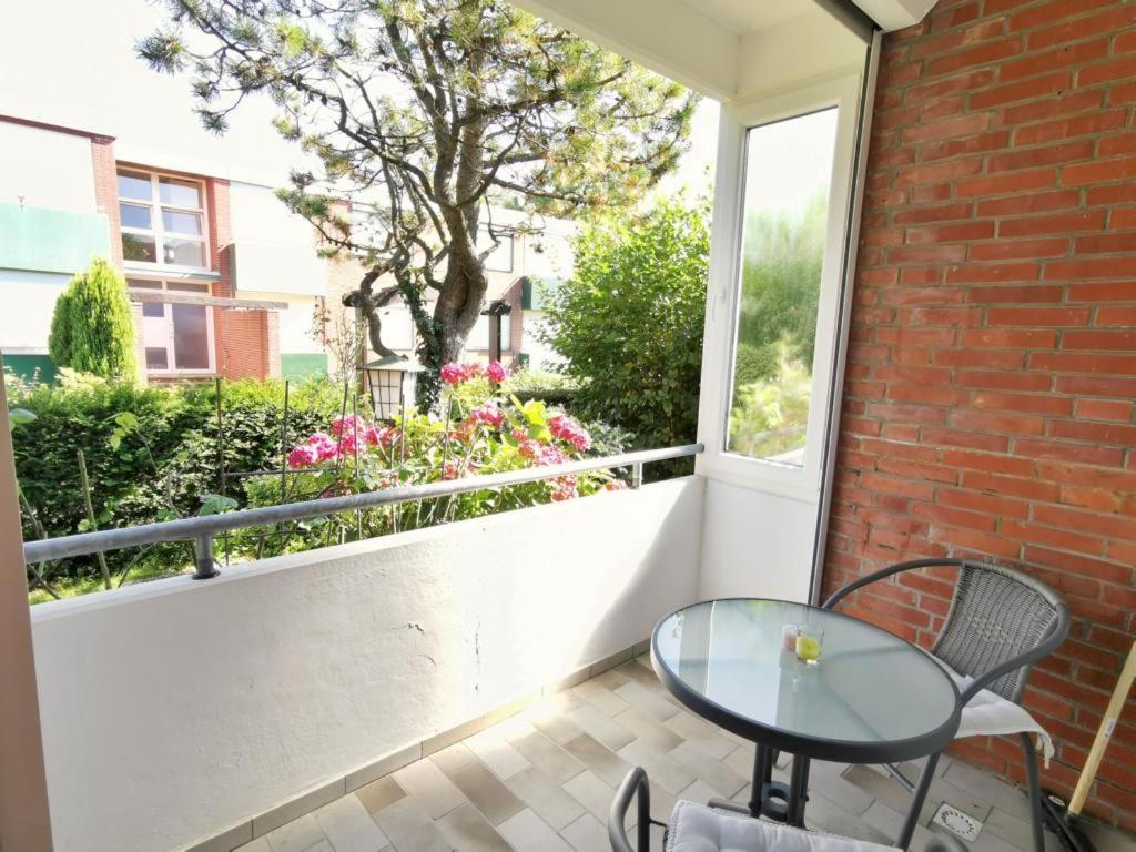 Albatros Apartment Horumersiel Exterior photo